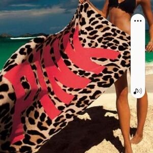VS PINK Leopard Beach Towel